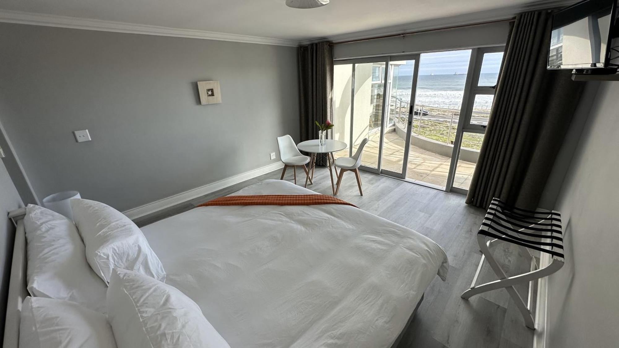 Oceansnest Guest House ブロウベルフストランド エクステリア 写真